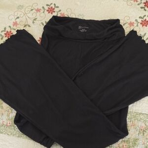 No Boundaries Black Ribbed Top